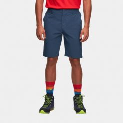 Spodenki trekkingowe męskie Alpinus Ferrera. Czarne szorty męskie Alpinus, bez kołnierzyka. Za 159.99 zł.