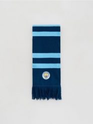 Szalik Manchester City - granatowy. Niebieskie szaliki dziecięce Reserved, z dzianiny, bez ramiączek. Za 109.99 zł.
