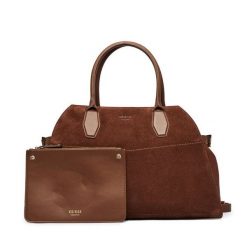 Torebka Guess. Brązowe torebki klasyczne damskie Guess, z aplikacjami, bez dodatków. Za 1,259.00 zł.