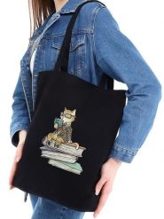 BAGmori Torebka w kolorze czarnym - 35 x 40 x 8 cm rozmiar: onesize. Czarne torebki klasyczne damskie BAGmori, bez wzorów, z bawełny, bez dodatków. Za 30.99 zł.