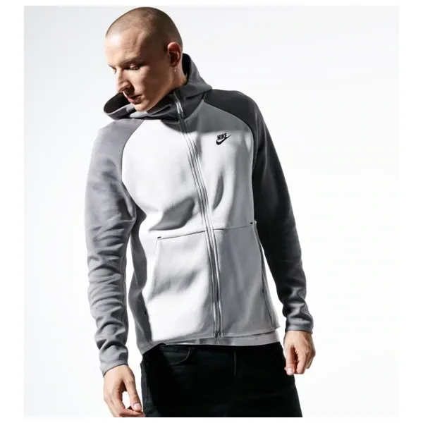 Nike Bluza M Nsw Tch Flc Hoodie Fz , zielony, rozmiar M. Zielone bluzy z kapturem męskie Nike, l, z bawełny. Za 389.99 zł.