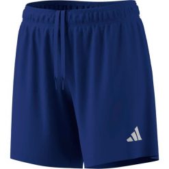 Spodenki damskie adidas Entrada. Białe szorty damskie Adidas, bez wzorów, z materiału, sportowe. Za 60.99 zł.