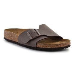 Klapki Birkenstock Catalina Bs W 1026510 brązowe. Brązowe klapki damskie bez wzorów, z materiału, bez obcasa. Za 642.59 zł.