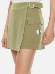 Calvin Klein Jeans Szorty materiałowe J20J223461 Zielony Regular Fit. Zielone szorty damskie Calvin Klein Jeans, bez wzorów, z jeansu. Za 329.99 zł.