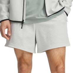 Męskie szorty Under Armour Unstoppable. Zielone szorty męskie Under Armour, z bawełny, bez kołnierzyka. Za 257.45 zł.