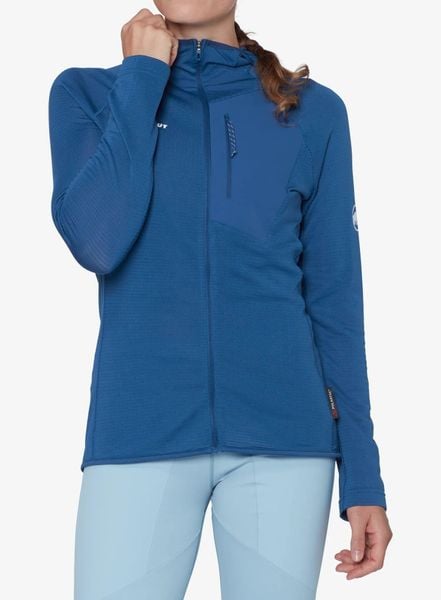Bluza trekkingowa damska Mammut Aenergy Light ML Hooded Jacket. Niebieskie bluzy z kapturem damskie Mammut, m, z materiału. Za 618.19 zł.