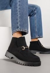 Czarne Botki w Stylu Loafersów Zdobione Metaliczną Aplikacją Aqianey. Czarne botki damskie Renee, z jeansu, klasyczne, bez obcasa, na płaskiej podeszwie, bez zapięcia. Za 129.99 zł.