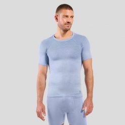 Koszulka męska ODLO BL TOP crew neck s/s PERFORMANCE LIGHT - RAIN DYE. Niebieskie t-shirty sportowe męskie Odlo, m, z elastanu, bez ramiączek, do biegania. Za 239.99 zł.