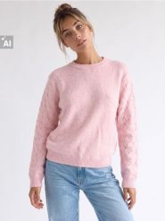 Sweter z ażurowymi rękawami, z domieszką wełny - różowy. Czerwone swetry klasyczne damskie Sinsay, l, z wełny, bez kołnierzyka. Za 49.99 zł.