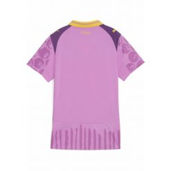 Damska koszulka KIDSUPER × BORUSSIA DORTMUND PUMA Mauve Pop Faster Yellow Pink. Czerwone bluzki damskie Puma, bez wzorów, sportowe, bez kołnierzyka, bez ramiączek. Za 439.00 zł.