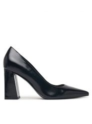 Guess Czółenka FLFBAR LEP08 Czarny. Czarne czółenka damskie Guess, z aplikacjami, ze skóry, bez obcasa. Za 634.99 zł.