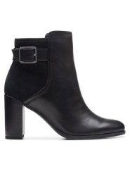 Clarks Botki Freva 85 Buckle 26174749 Czarny. Czarne botki damskie Clarks, ze skóry, bez obcasa, na słupku, bez zapięcia. Za 539.99 zł.