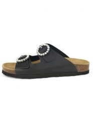 BABUNKERS Family Skórzane klapki w kolorze czarnym rozmiar: 39. Czarne klapki damskie BABUNKERS Family, bez wzorów, bez obcasa. Za 154.07 zł.