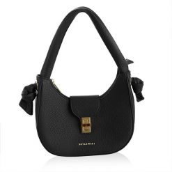 Zaokrąglona torebka damska REESE czarny. Czarne torebki klasyczne damskie bez wzorów, bez dodatków. Za 61.50 zł.