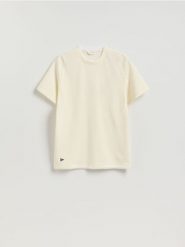 Strukturalny t-shirt regular - złamana biel. T-shirty męskie Reserved, l, bez wzorów, z bawełny, bez kołnierzyka. Za 79.99 zł.