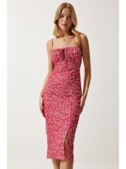 Happiness Istanbul Sukienka w kolorze koralowym rozmiar: 40. Czerwone sukienki damskie Happiness Istanbul, bez wzorów, bez kołnierzyka, bez ramiączek, midi. Za 60.99 zł.