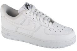 Buty sportowe Sneakersy damskie, Air Force 1 07. Białe buty sportowe na co dzień damskie Nike, bez wzorów, z materiału, trekkingowe, nike air force. Za 529.99 zł.
