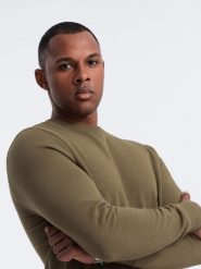 Męska nierozpinana dresowa bluza BASIC – oliwkowa V2 OM-SSBN-0159 - XXL. Zielone bluzy bez kaptura męskie Ombre Clothing, l, z dresówki. Za 119.99 zł.