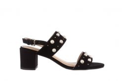 Sandały Bayla-065 4309787 Czarny, Skóra naturalna - 37. Czarne sandały damskie Bayla, bez wzorów, z nubiku, bez obcasa. W wyprzedaży za 89.10 zł.