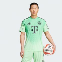 Koszulka FC Bayern 25/26 Goalkeeper. Zielone t-shirty sportowe męskie Adidas, l, bez ramiączek, do piłki nożnej. Za 439.00 zł.