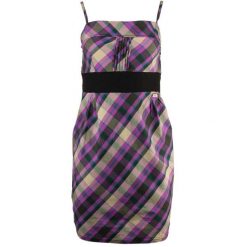 Sukienka damska Nell Ellen fioletowa. Czerwone sukienki damskie ENELL, na co dzień, s, bez wzorów, eleganckie, bez kołnierzyka, bez ramiączek, sportowe. Za 113.99 zł.