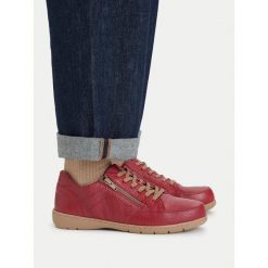 Półbuty Go Soft. Czerwone półbuty damskie GO SOFT, bez wzorów, ze lnu, bez obcasa, na płaskiej podeszwie. Za 219.99 zł.