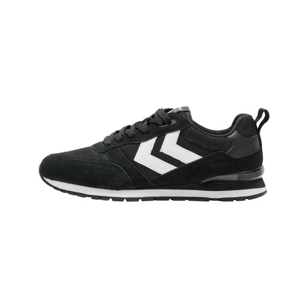 Buty do chodzenia dla dorosłych Hummel Monaco 86. Białe buty sportowe na co dzień damskie HUMMEL, bez wzorów, trekkingowe. Za 270.00 zł.