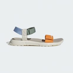 Sandały Terrex Hydroterra Light. Białe sandały męskie Adidas, bez zapięcia. Za 179.00 zł.