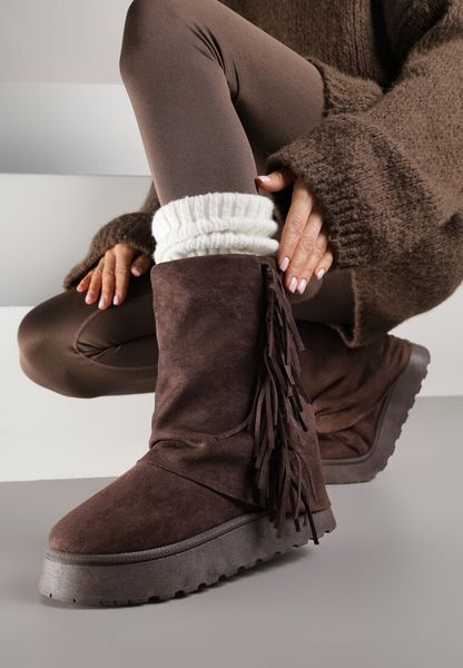 Brązowe Botki Śniegowce z Wywiniętą Cholewką Zdobioną Frędzlami Sewela. Brązowe śniegowce damskie Renee, z jeansu. Za 119.99 zł.
