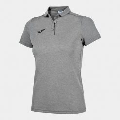 Koszulka polo do tenisa damska Joma Hobby. Szare bluzki damskie Joma, xl, bez wzorów, sportowe, bez kołnierzyka, bez ramiączek. W wyprzedaży za 122.50 zł.