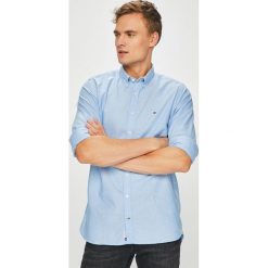 Tommy Hilfiger - Koszula. Niebieskie koszule męskie Tommy Hilfiger, l, bez wzorów, z bawełny, bez kołnierzyka, bez ramiączek. W wyprzedaży za 199.90 zł.