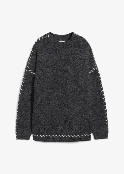 Długi sweter z puszystej przędzy. Czarne swetry klasyczne damskie bonprix, z dzianiny, bez kołnierzyka. Za 124.99 zł.