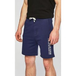Tom Tailor Denim - Szorty. Niebieskie szorty męskie Tom Tailor Denim, z bawełny, bez kołnierzyka. W wyprzedaży za 59.90 zł.