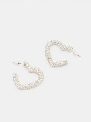 Kolczyki w kształcie serca - srebrny. Szare kolczyki damskie Sinsay, srebrne. Za 9.99 zł.