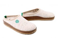 DR. BRINKMANN 320264-81 offwhite, kapcie damskie. Brązowe kapcie damskie Dr. Brinkmann. Za 157.17 zł.