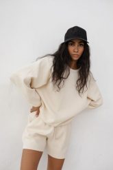 Bluza o kroju regular fit z dzianiny WAFLOWEJ w kolorze BRIGHT BEIGE - CODY. Brązowe bluzy bez kaptura damskie Marsala, uniwersalny, z bawełny. Za 249.90 zł.