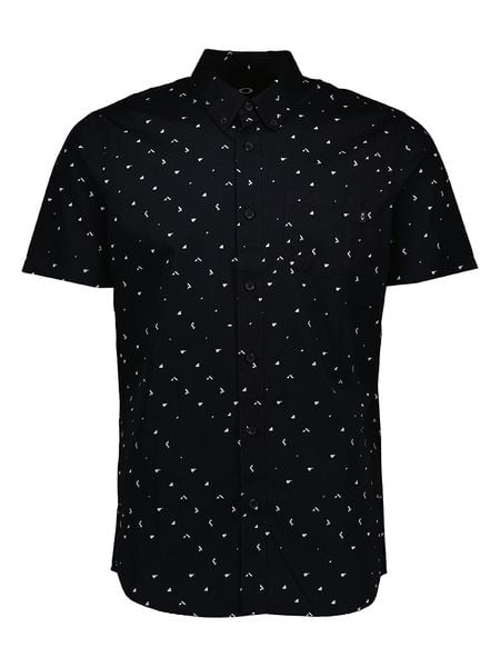 Oakley Koszula "Splash" - Slim fit - w kolorze czarnym rozmiar: M. Czarne koszule męskie Oakley, m, bez wzorów, z bawełny, bez kołnierzyka, bez ramiączek. Za 117.73 zł.