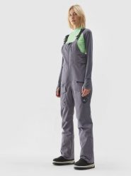 4F Spodnie snowboardowe z szelkami membrana 15000 damskie - szare XS. Szare spodnie materiałowe damskie 4f, bez wzorów, z tkaniny. Za 799.99 zł.