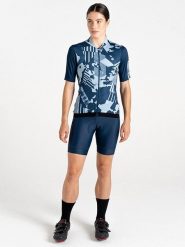 Dare 2b Koszulka kolarska "Stimulus II" w kolorze granatowo-błękitnym rozmiar: 46. Niebieskie bluzki sportowe damskie Dare 2b, bez wzorów, bez ramiączek. Za 100.99 zł.