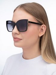 Guess Damskie okulary przeciwsłoneczne w kolorze czarno-niebieskim rozmiar: 63. Czarne okulary przeciwsłoneczne damskie Guess. Za 250.35 zł.