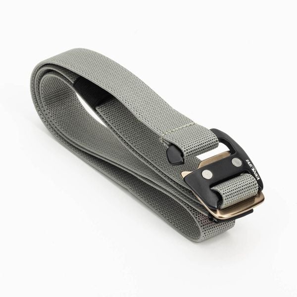 Pasek do spodni Tatonka Stretch Belt 25mm GRAY 2865.048. Szare paski męskie Tatonka, na lato, bez wzorów. Za 59.99 zł.