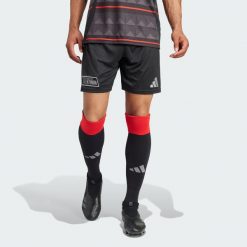 Szorty 1. FC Union Berlin 24/25 Away. Czarne szorty męskie Adidas, z materiału, bez kołnierzyka. Za 199.00 zł.