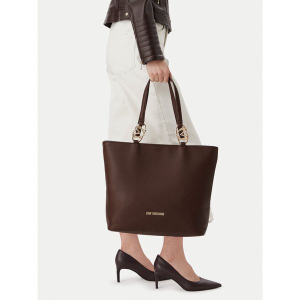 Torebka LOVE MOSCHINO. Brązowe torebki klasyczne damskie Love Moschino, bez wzorów, bez dodatków. Za 1,009.00 zł.
