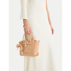 Torebka Nine West. Brązowe torebki klasyczne damskie Nine West, bez wzorów, bez dodatków. Za 329.99 zł.