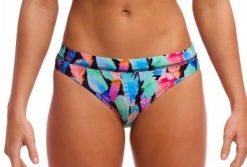 Bikini - dół od bikini Funkita Sports Brief Tickle Torture. Brązowe bikini damskie FUNKITA, bez wzorów. Za 129.00 zł.