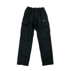 Second life - Spodnie męskie nylonowe Nike - Jak nowy. Czarne spodnie materiałowe męskie Nike, bez wzorów, z materiału, klasyczne. Za 85.16 zł.