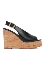 Badura Sandały C-ALANA-25-3-10YY Czarny. Czarne sandały damskie Badura, bez wzorów, ze skóry, bez obcasa, na koturnie. Za 229.99 zł.