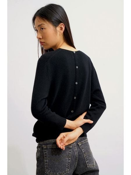 AUTHENTIC CASHMERE Kaszmirowy sweter "Estaris" w kolorze czarnym rozmiar: M. Czarne swetry klasyczne damskie AUTHENTIC CASHMERE, m, z kaszmiru, bez kołnierzyka. Za 392.52 zł.