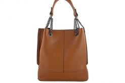 Modna torebka skórzana damska - Brązowa jasna. Brązowe torebki klasyczne damskie Barberinis, bez wzorów, ze skóry, duże, zamszowe, bez dodatków. Za 348.99 zł.