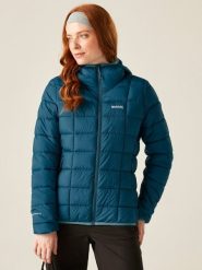 Regatta Kurtka pikowana "Asper" w kolorze morskim rozmiar: 34. Zielone kurtki damskie Regatta, bez wzorów, bez kaptura. Za 204.96 zł.